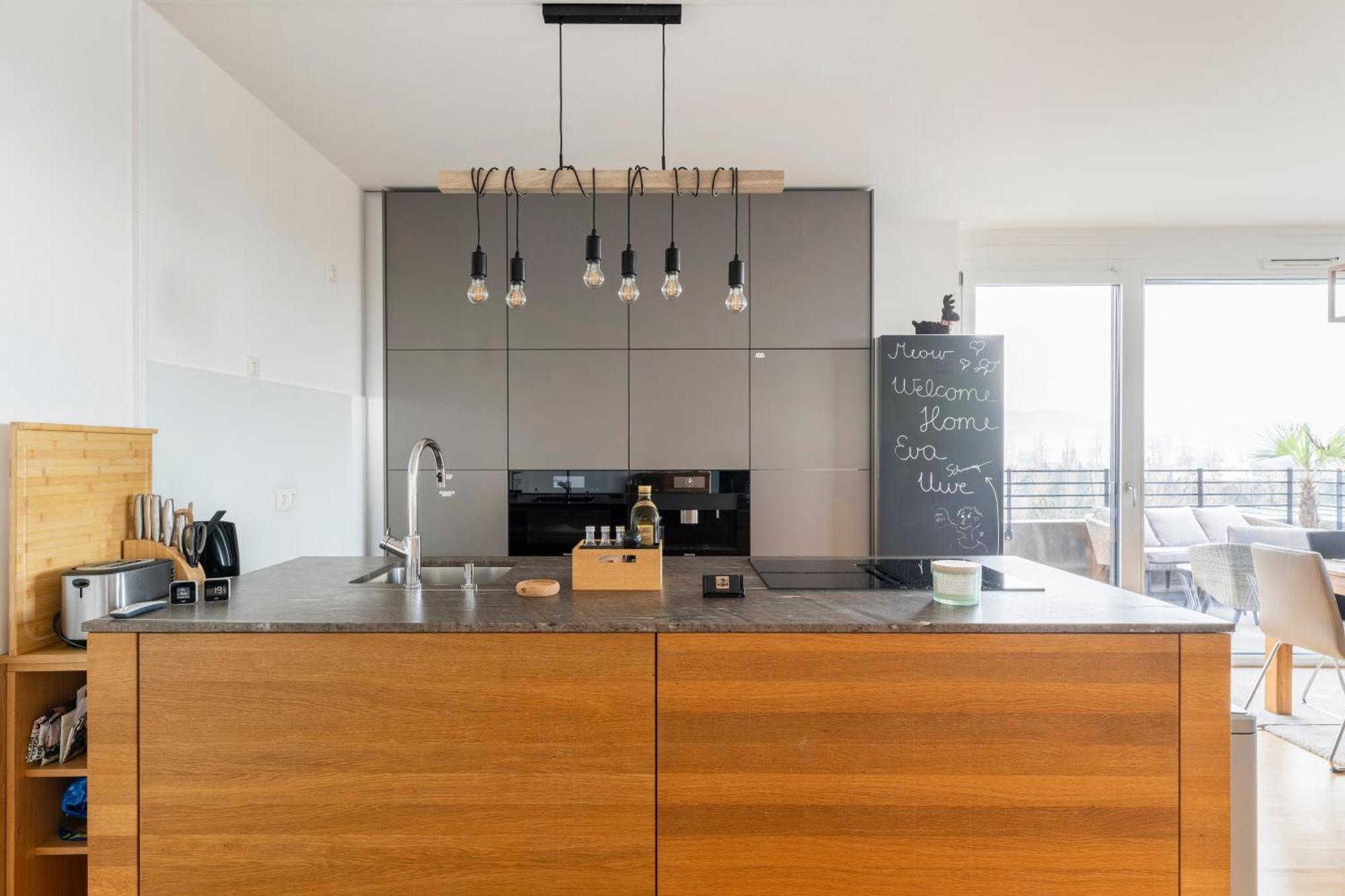 Edler Wohnraum Panoramablick 3 Sz Boxspringbetten, E-Ladestation, Kaffeevollautomat, Klima, Lift, Terrasse & 2Xtg Грац Екстериор снимка