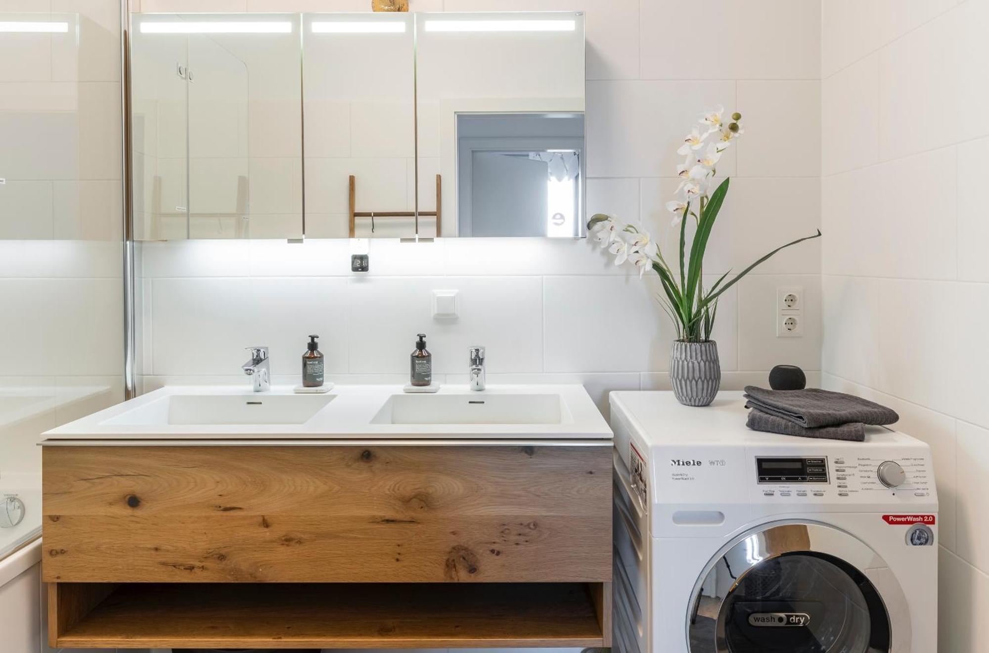 Edler Wohnraum Panoramablick 3 Sz Boxspringbetten, E-Ladestation, Kaffeevollautomat, Klima, Lift, Terrasse & 2Xtg Грац Екстериор снимка