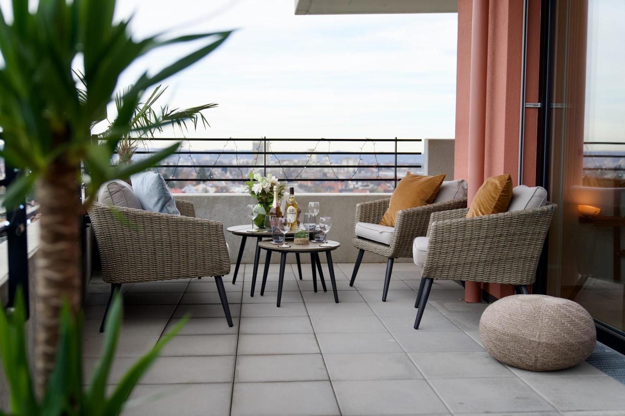 Edler Wohnraum Panoramablick 3 Sz Boxspringbetten, E-Ladestation, Kaffeevollautomat, Klima, Lift, Terrasse & 2Xtg Грац Екстериор снимка
