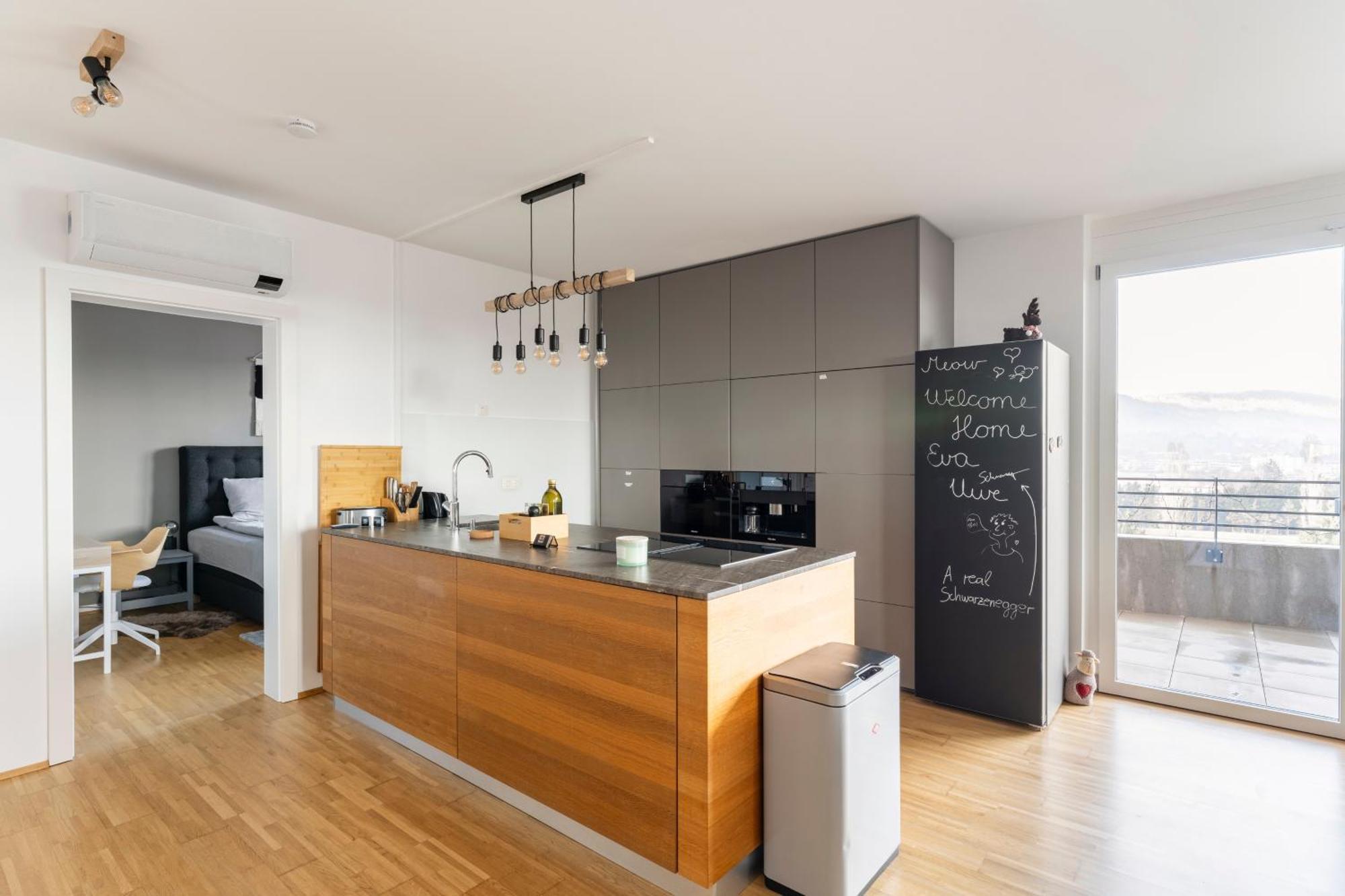 Edler Wohnraum Panoramablick 3 Sz Boxspringbetten, E-Ladestation, Kaffeevollautomat, Klima, Lift, Terrasse & 2Xtg Грац Екстериор снимка